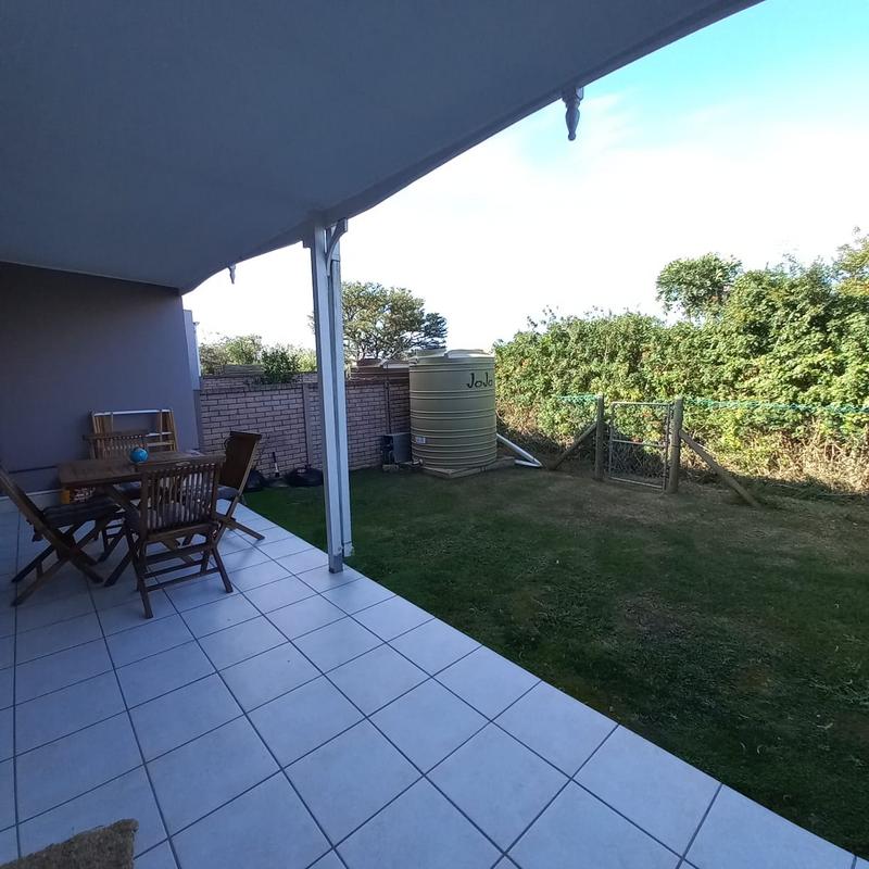 To Let 2 Bedroom Property for Rent in Oatlands Eastern Cape